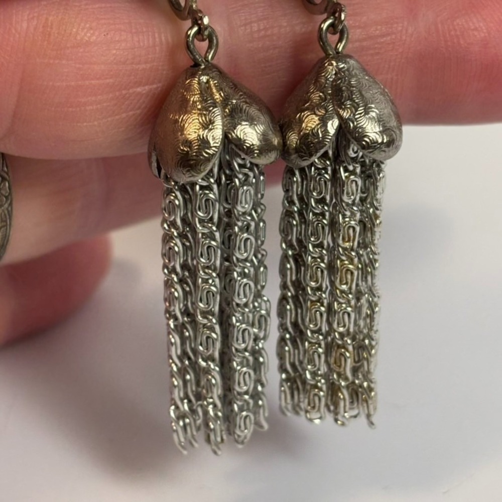 Vintage Earring Lot Coro Sarah Coventry Dramatic Flame Shape and Chain Design - Picture 6 of 9